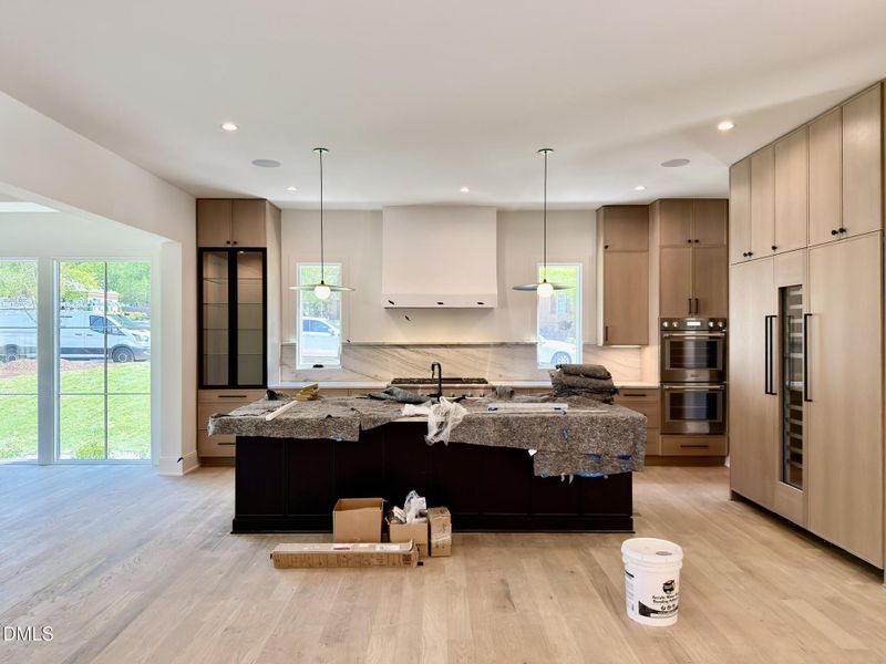 D68A8C5F-D239-4AE2-8B2C-7A3654B85446_1_1