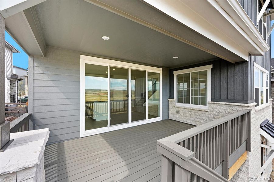 8828 Whiteclover ~ Ready Now