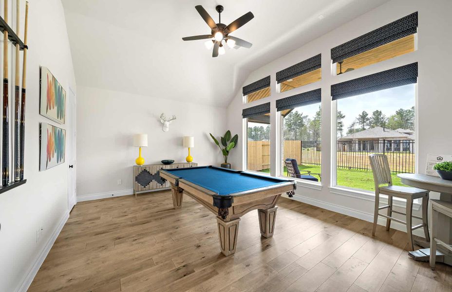 Furnished interior view inside a new home in Artavia 70′, Conroe (Image 32).