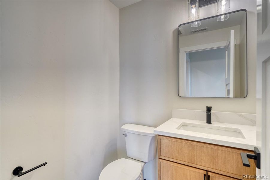 Half bath off the living room