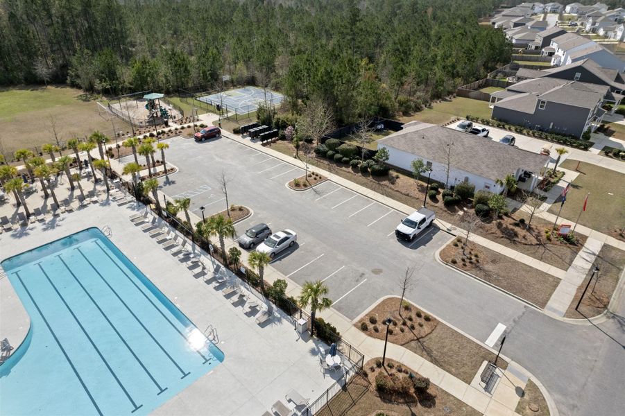 Community amenities in Bradford Pointe, Summerville (Image 40).