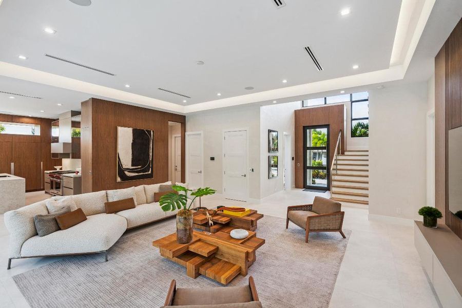 354 NE 4th St Boca Raton FL 28