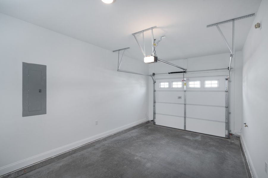 Representative unfurnished interior of a home built from the The Princeton B by Cothran Homes in Reidville Town Center, Reidville (Image 25).