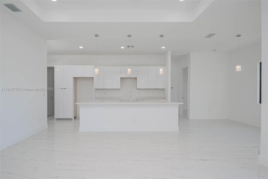 Image 28 of a home in .