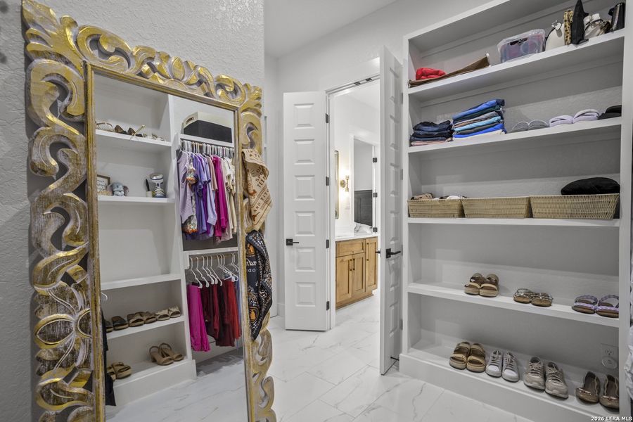 Furnished interior view inside a new home in , Bulverde (Image 13).