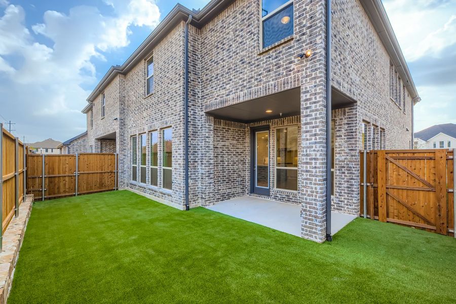 3525 Kings Court - Rear Exterior