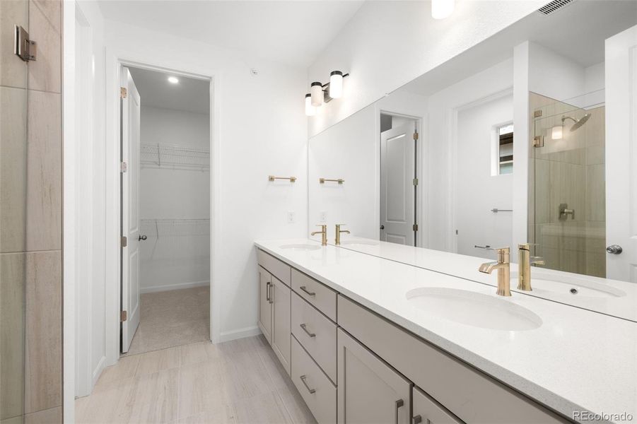 Furnished interior view inside a new home in Deer Creek, Littleton (Image 8).