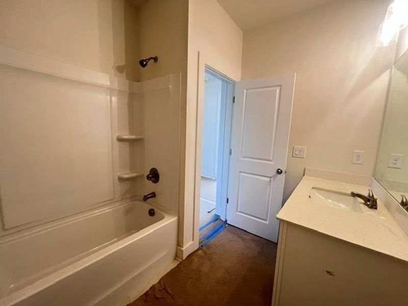 Image 32 of a home in .