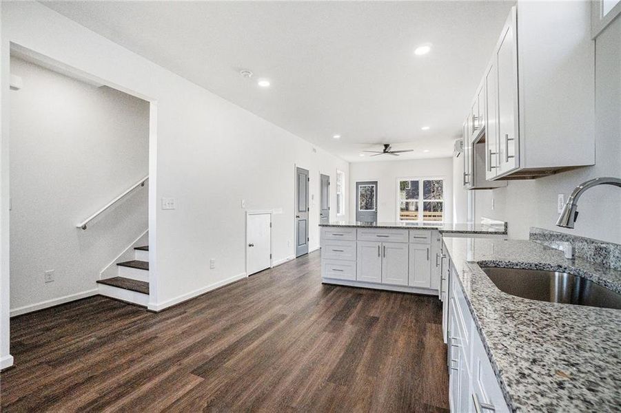 Spacious, unfurnished interior of a new home in , Atlanta (Image 12). Spacious, unfurnished interior of a new home in , Atlanta (Image 12).