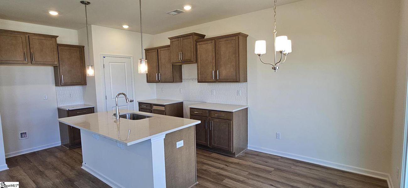 Furnished interior view inside a new home in Sedona, Greenville (Image 3).