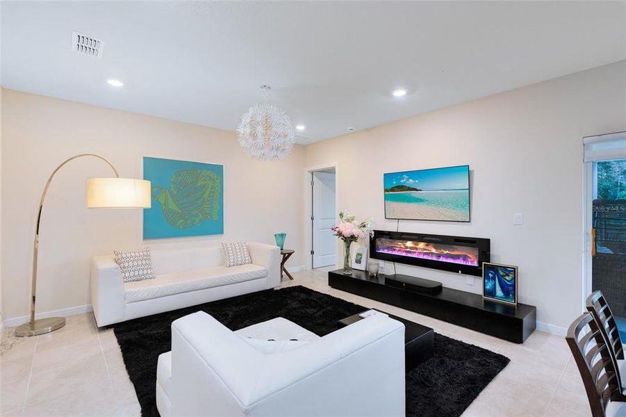 Furnished interior view inside a new home in Cypress Hammock, Kissimmee (Image 8).