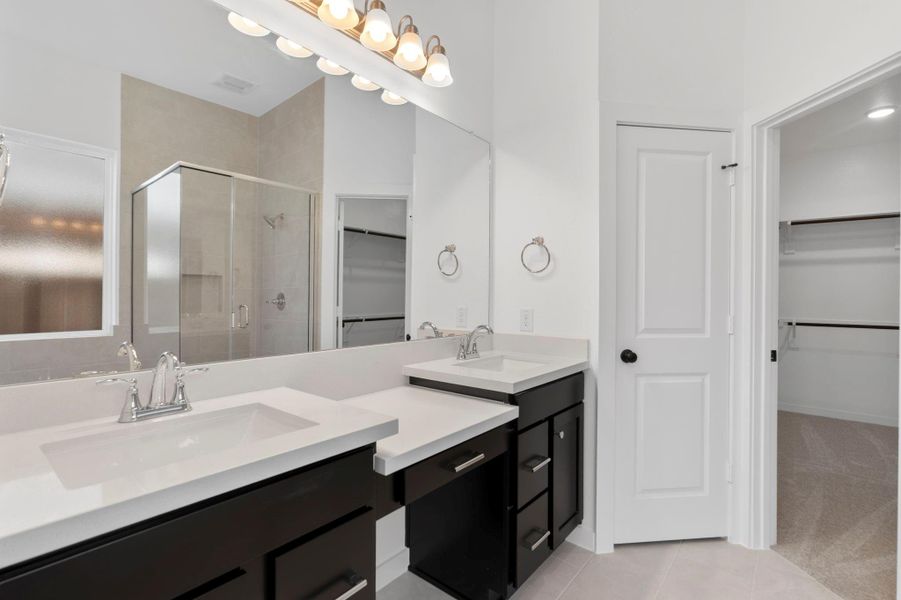 Furnished interior view inside a new home in Sienna 45', 50', Missouri City (Image 6).