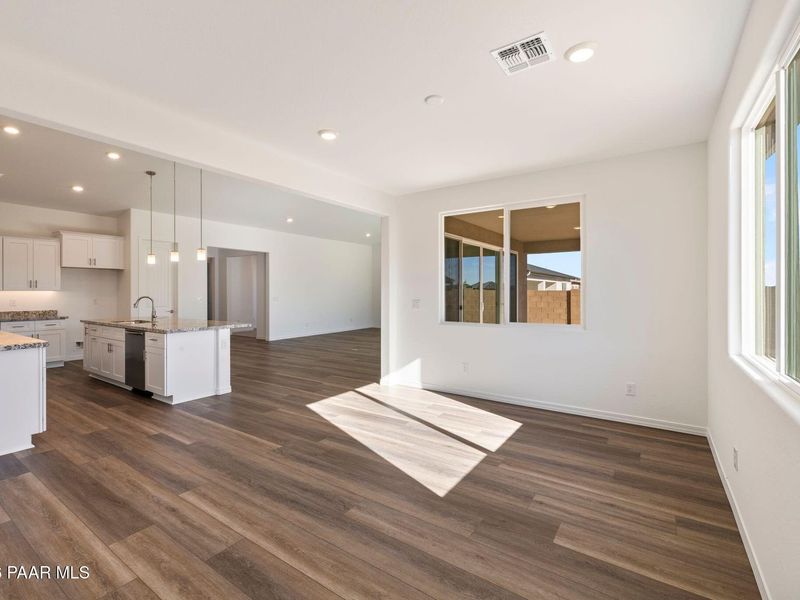 Spacious, unfurnished interior of a new home in Westwood, Prescott (Image 23).