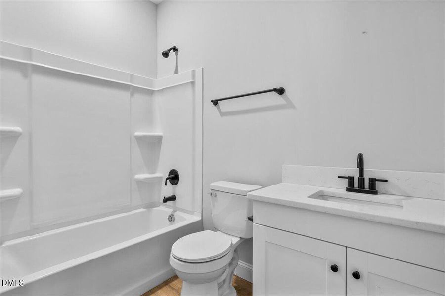 24-Lan 1181 Flora-24