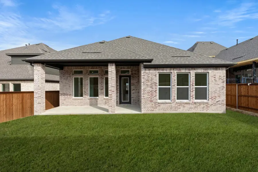 Rear Exterior Design Representative Photo