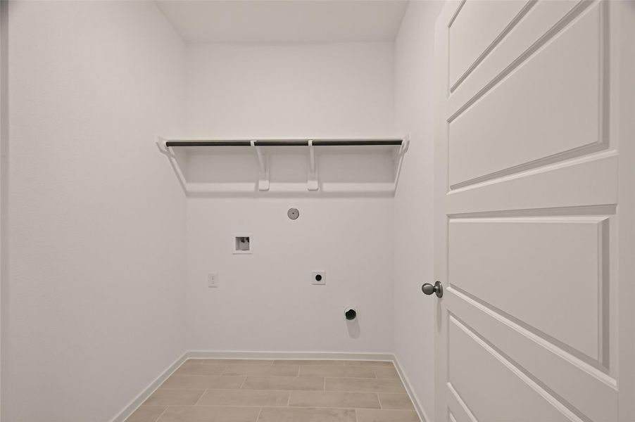 Spacious, unfurnished interior of a new home in Rates starting as low as, Iowa Colony (Image 25).