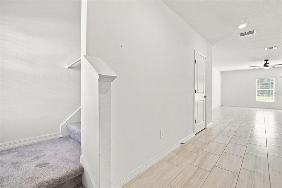 Spacious, unfurnished interior of a new home in Two Rivers, Zephyrhills (Image 33). Spacious, unfurnished interior of a new home in Two Rivers, Zephyrhills (Image 33).