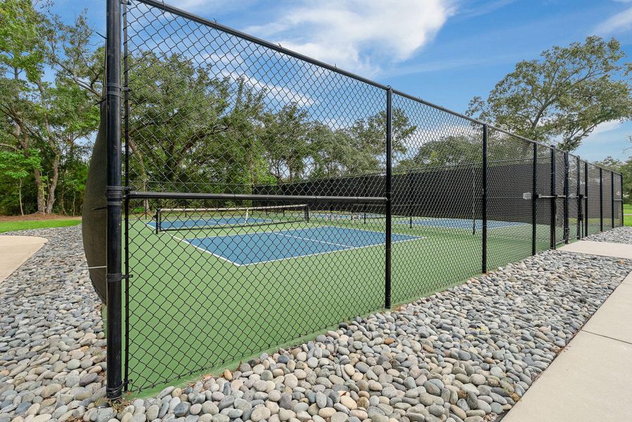 Community amenities in Sea Island Preserve, Johns Island (Image 63).