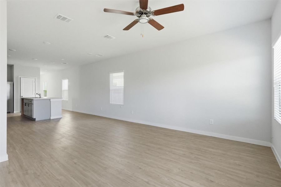 Spacious, unfurnished interior of a new home in Barrett Crossing, Crosby (Image 10).