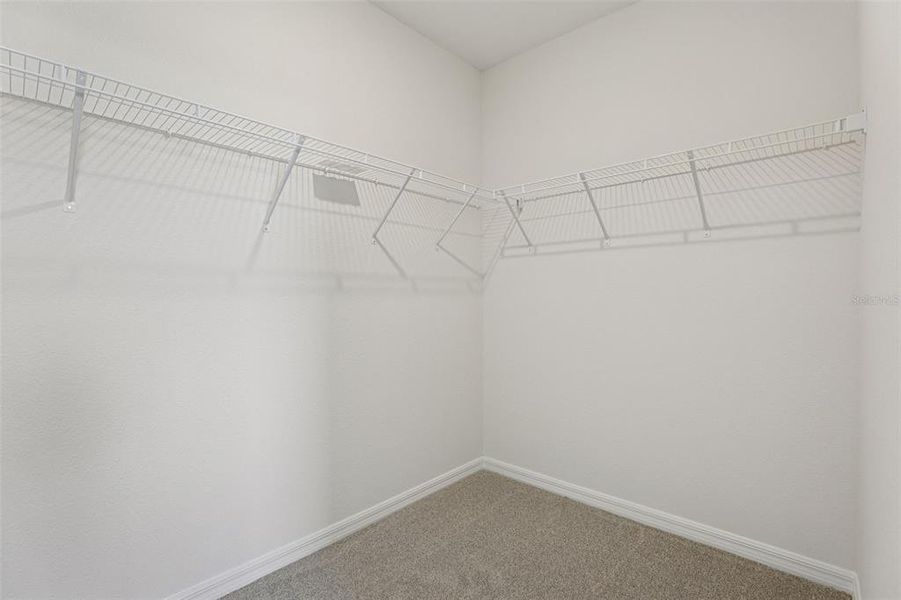 Spacious, unfurnished interior of a new home in Crosswinds - Signature Series, Haines City (Image 31).