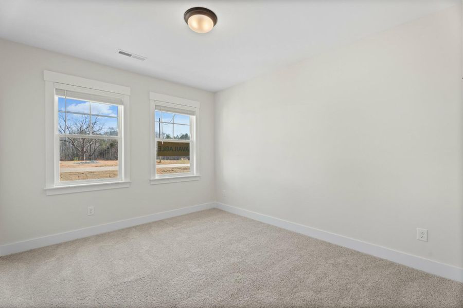 Spacious, unfurnished interior of a new home in Redland, Advance (Image 19).