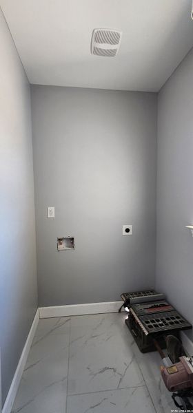 Spacious, unfurnished interior of a new home in , Eagle Pass (Image 7). Spacious, unfurnished interior of a new home in , Eagle Pass (Image 7).