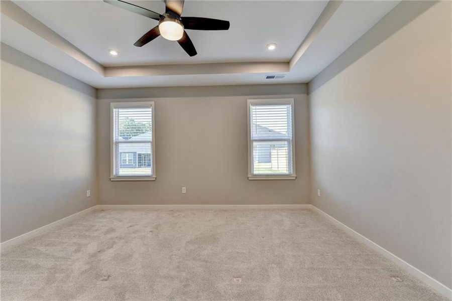 Spacious, unfurnished interior of a new home in The Reserve At Liberty Park, Braselton (Image 40).