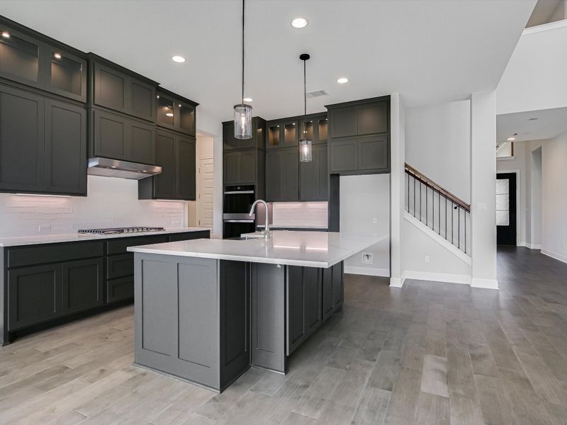 Representative furnished interior of a home built from the Topaz II by Giddens Homes in Riverstone, Georgetown (Image 64).