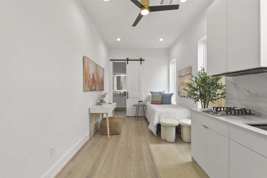 Furnished interior view inside a new home in , Houston (Image 41). Furnished interior view inside a new home in , Houston (Image 41).