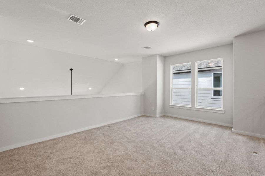 Spacious, unfurnished interior of a new home in Arbor Collection At Park Central, Georgetown (Image 24). Spacious, unfurnished interior of a new home in Arbor Collection At Park Central, Georgetown (Image 24).