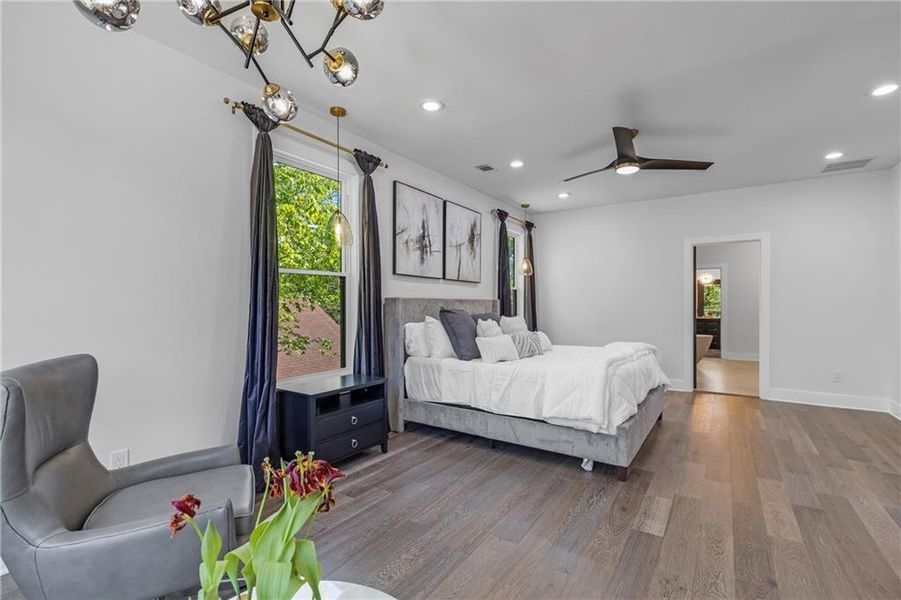 Furnished interior view inside a new home in , Atlanta (Image 45).