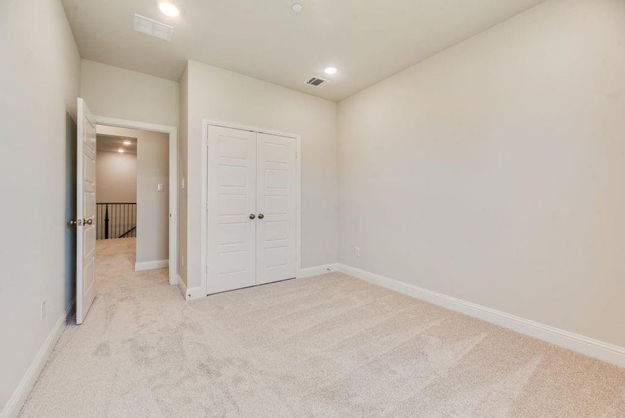 Spacious, unfurnished interior of a new home in Bayside, Rowlett (Image 16). Spacious, unfurnished interior of a new home in Bayside, Rowlett (Image 16).