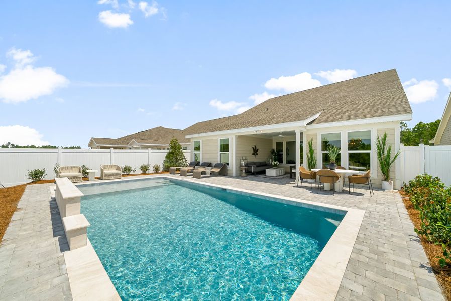 Representative exterior details of a home built from the Ivy by Fischer Homes in Pickens Bluff, Dallas (Image 24).