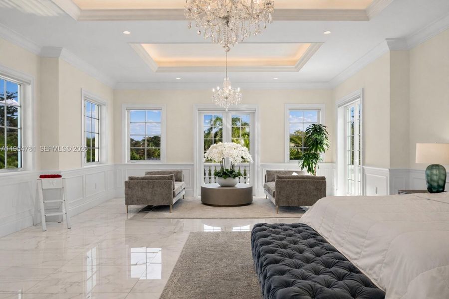 Furnished interior view inside a new home in , Pinecrest (Image 6).