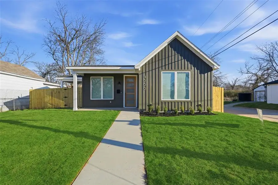 Front exterior of a new home in , Dallas, TX, highlighting curb appeal (Image 2). Front exterior of a new home in , Dallas, TX, highlighting curb appeal (Image 2).