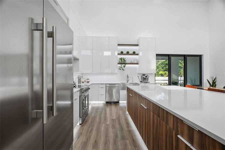 Furnished interior view inside a new home in , Port Charlotte (Image 39).