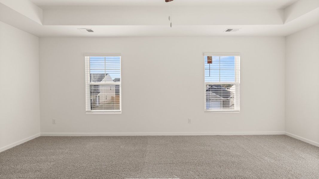 Representative unfurnished interior of a home built from the Galen by D.R. Horton in The Reserve at Calcutta, Stockbridge (Image 16).