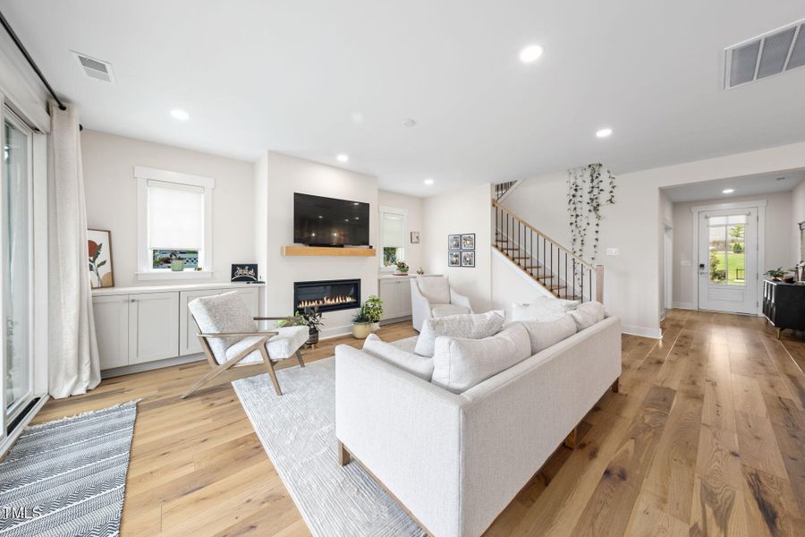 11-web-or-mls-225 Holding Dairy-65