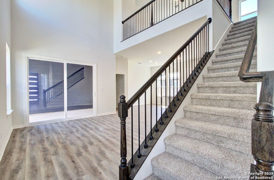 Spacious, unfurnished interior of a new home in Casinas at Gruene, New Braunfels (Image 15). Spacious, unfurnished interior of a new home in Casinas at Gruene, New Braunfels (Image 15).