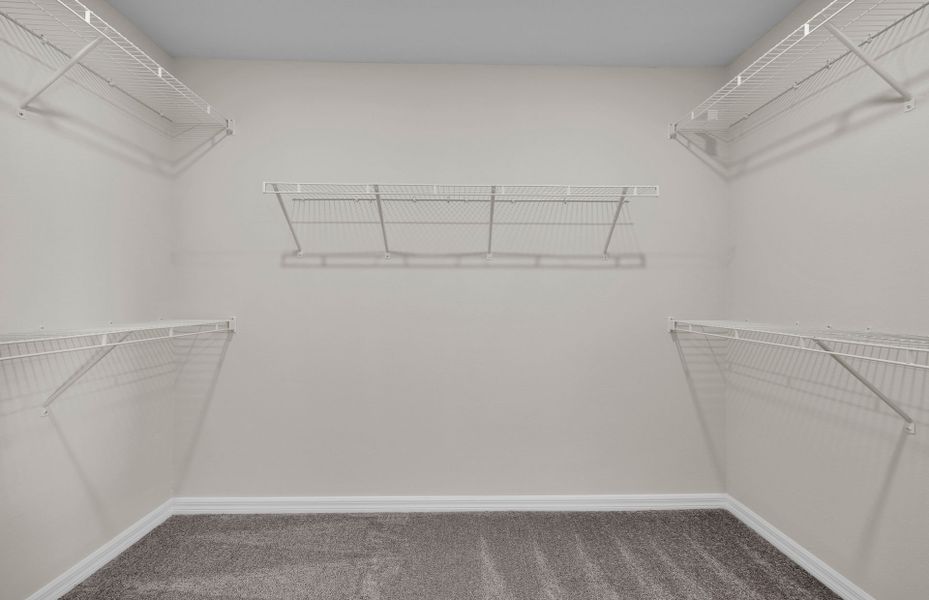 Representative unfurnished interior of a home built from the Morris by Pulte Homes in Murray Farms, Middleburg (Image 24).