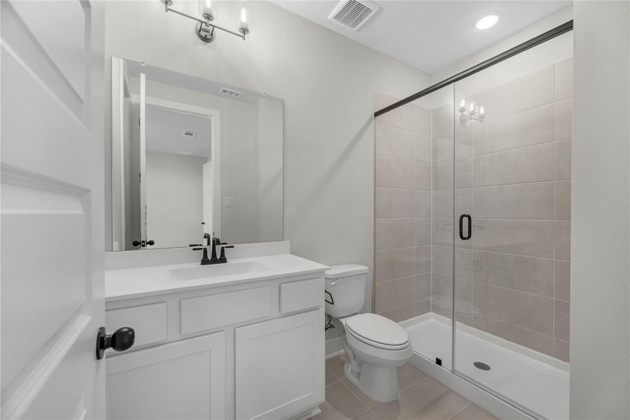 Furnished interior view inside a new home in Jordan Ranch – 60', Katy (Image 10).