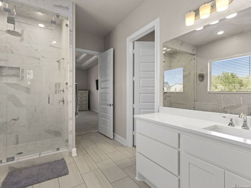 Furnished interior view inside a new home in Potranco Acres, Castroville (Image 28).