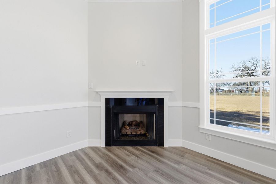 Spacious, unfurnished interior of a new home in Lonesome Dove, San Antonio (Image 27).