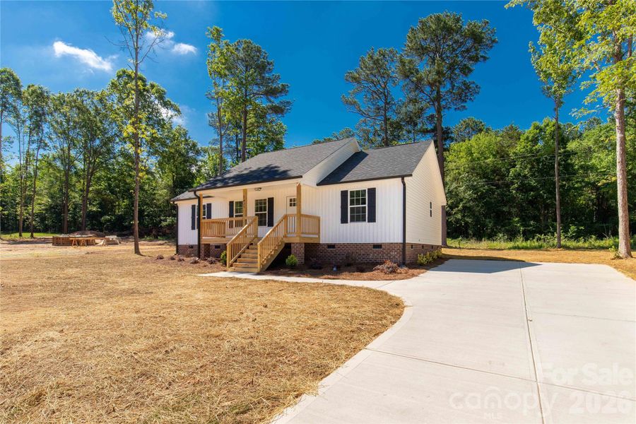 Image 28 of a home in .