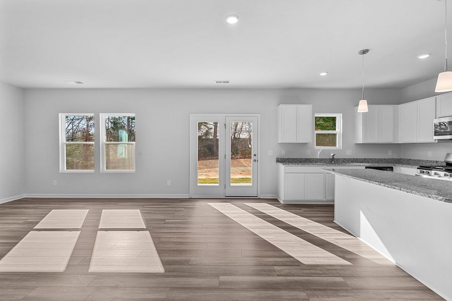 Spacious, unfurnished interior of a new home in Bell West, Kernersville (Image 21).