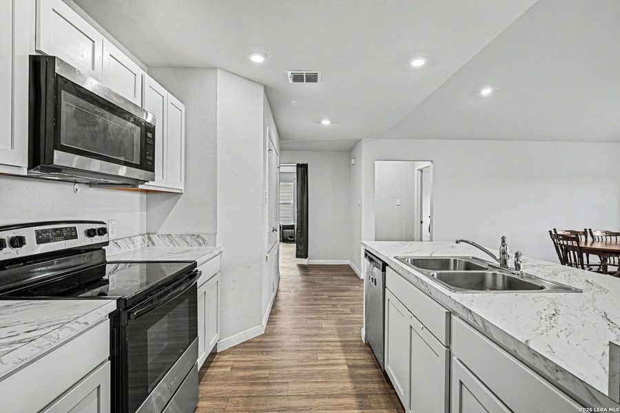 Furnished interior view inside a new home in Walnut Bend, Seguin (Image 13).