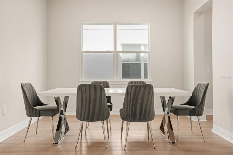 Furnished interior view inside a new home in , Orlando (Image 9).