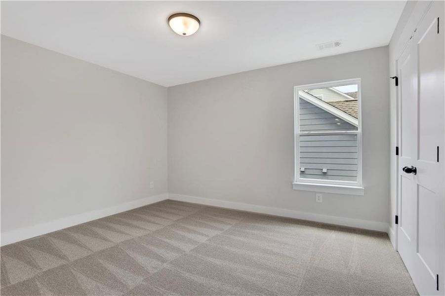 Spacious, unfurnished interior of a new home in Twin Lakes, Hoschton (Image 18). Spacious, unfurnished interior of a new home in Twin Lakes, Hoschton (Image 18).