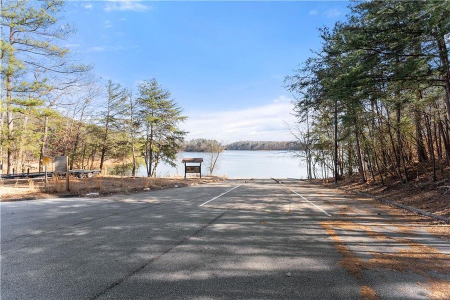 Natural landscape and outdoor views near  in Gainesville (Image 62).