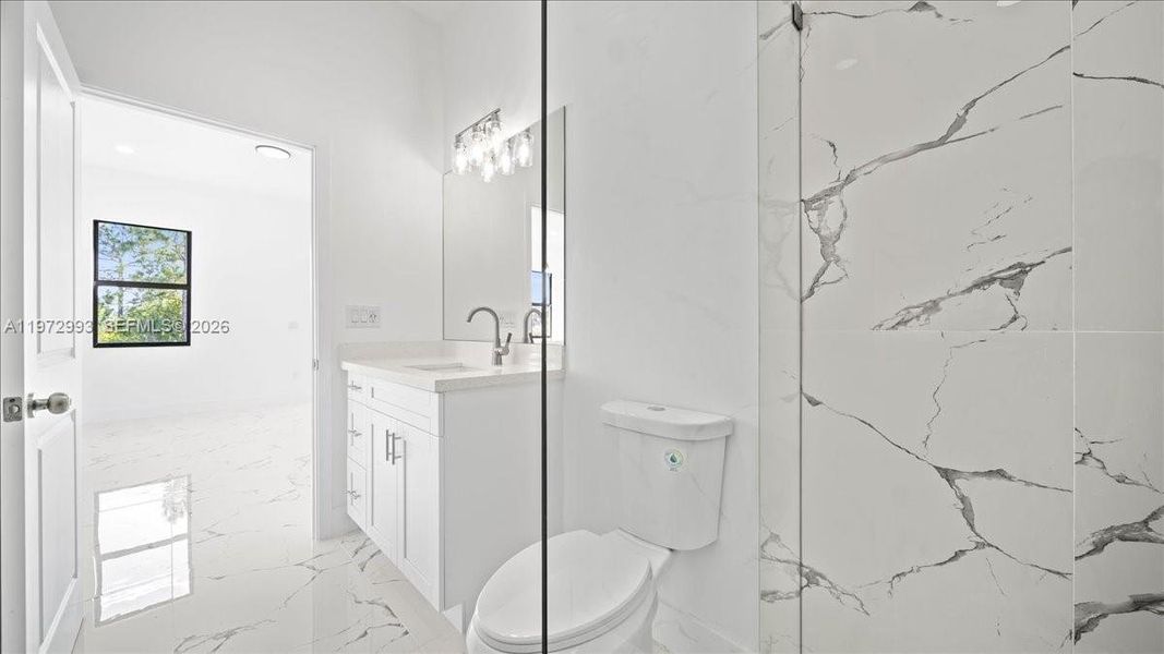 Furnished interior view inside a new home in , Lehigh Acres (Image 6).